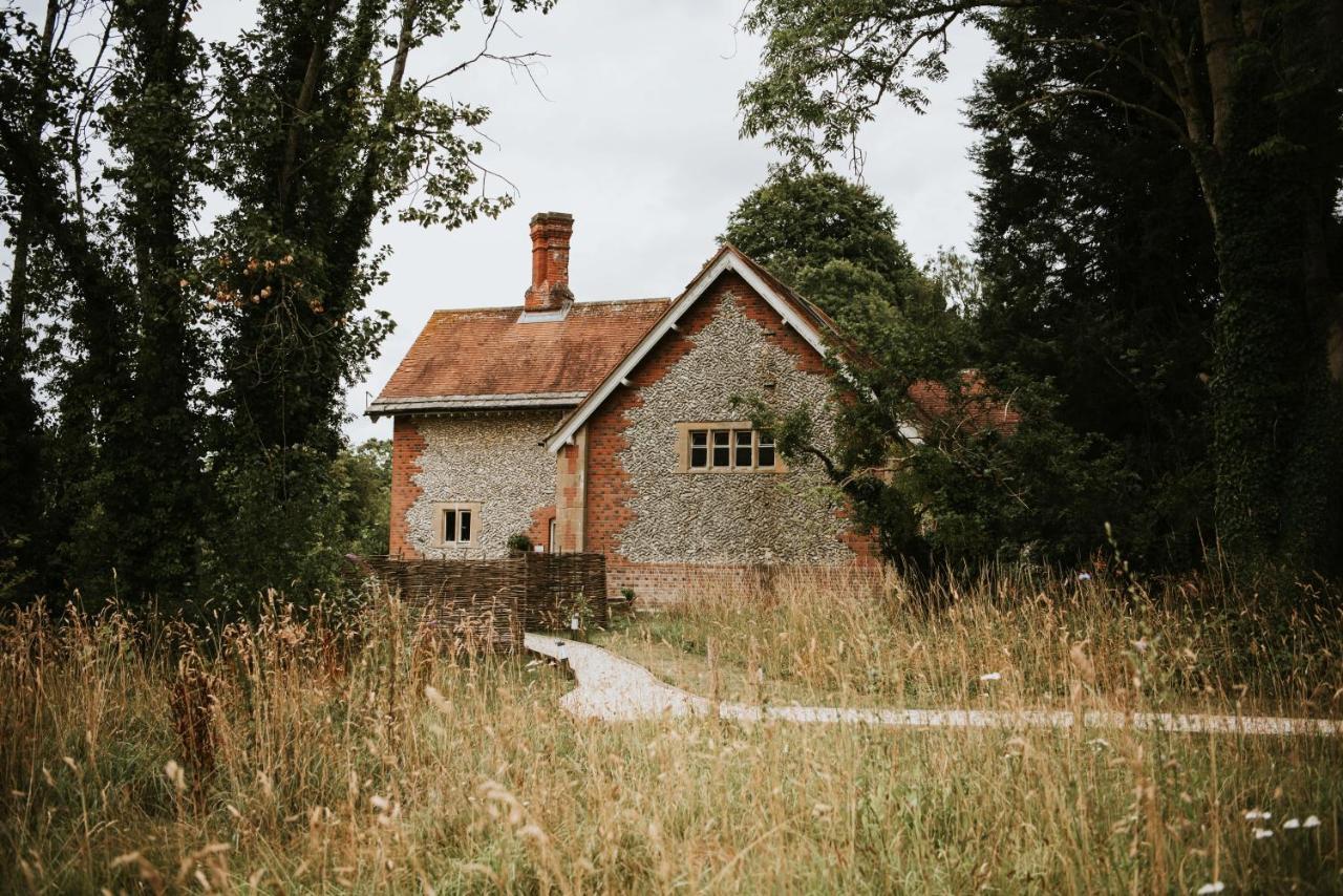 The Coach House Apartment Cholderton Bagian luar foto